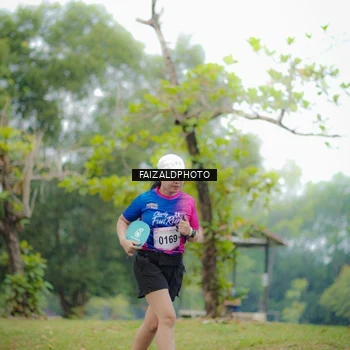 Runner Photo 8120344