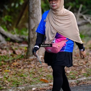 Runner Photo 8120355