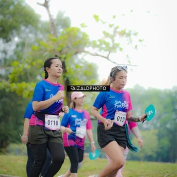 Runner Photo 8120356