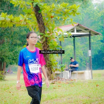 Runner Photo 8120359