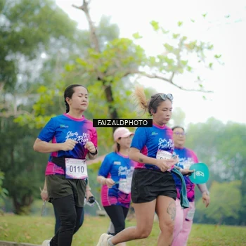 Runner Photo 8120364
