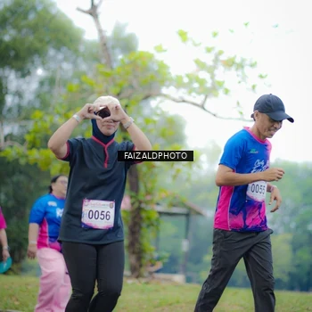 Runner Photo 8120381