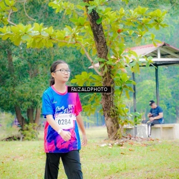 Runner Photo 8120396