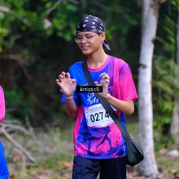 Runner Photo 8120399