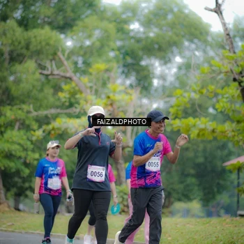 Runner Photo 8120409
