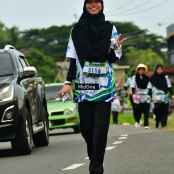 Runner Photo 8120410