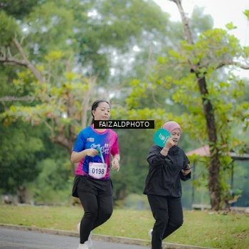 Runner Photo 8120412