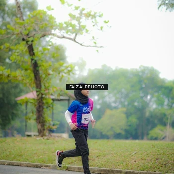 Runner Photo 8120426