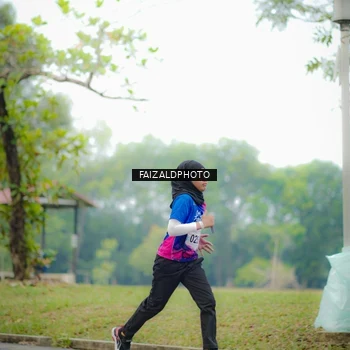 Runner Photo 8120427