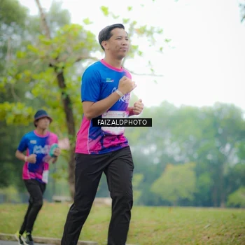 Runner Photo 8120455