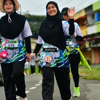 Runner Photo 8120471