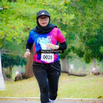 Runner Photo 8120477