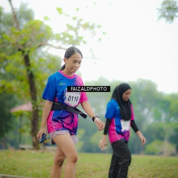 Runner Photo 8120478