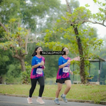 Runner Photo 8120482