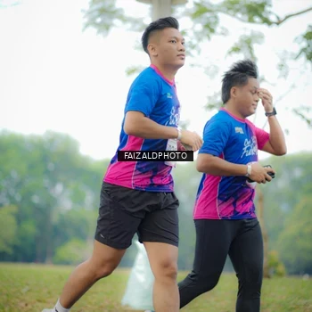Runner Photo 8120486