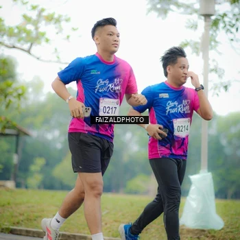Runner Photo 8120494