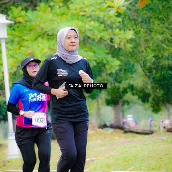Runner Photo 8120502