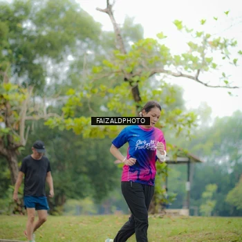 Runner Photo 8120508