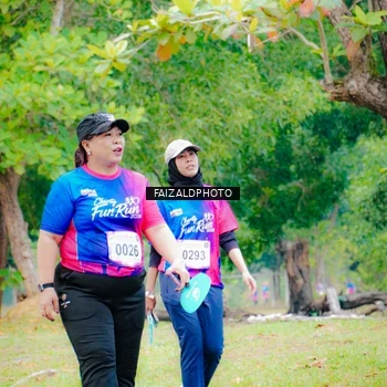 Runner Photo 8120513