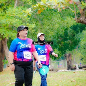 Runner Photo 8120514