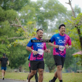 Runner Photo 8120522