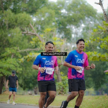 Runner Photo 8120527