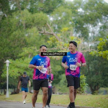 Runner Photo 8120533