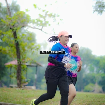 Runner Photo 8120547