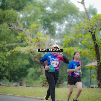 Runner Photo 8120551