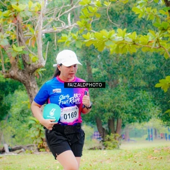 Runner Photo 8120564