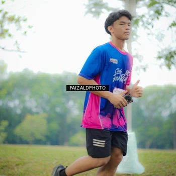 Runner Photo 8120566