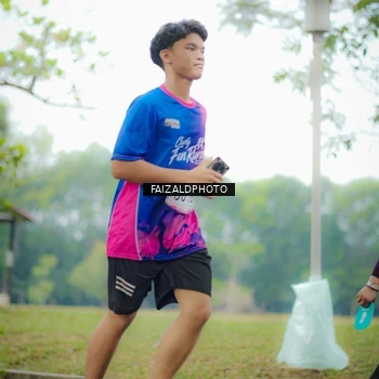 Runner Photo 8120568