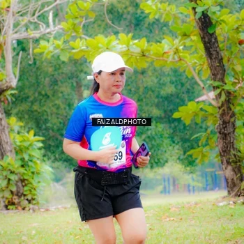 Runner Photo 8120575