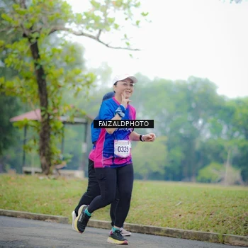 Runner Photo 8120584
