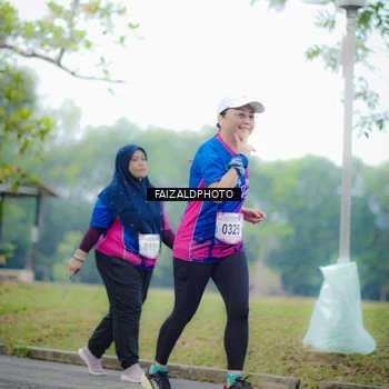 Runner Photo 8120585