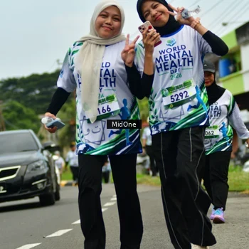 Runner Photo 8120654