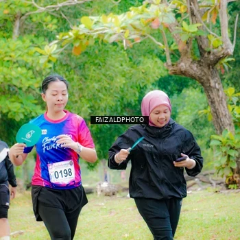 Runner Photo 8120655