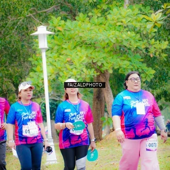 Runner Photo 8120699