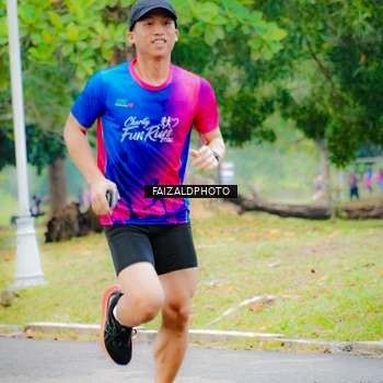 Runner Photo 8120710