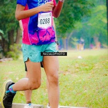 Runner Photo 8120711