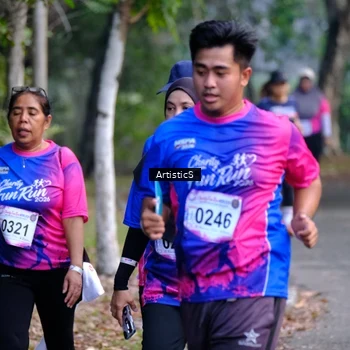 Runner Photo 8120712