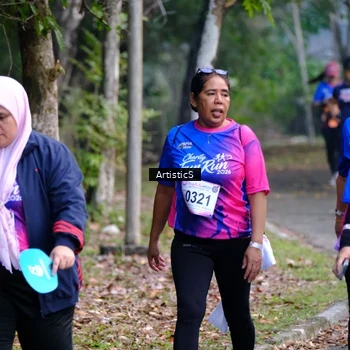 Runner Photo 8120722