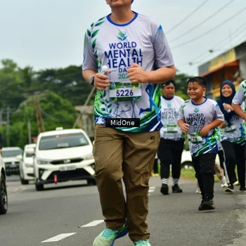Runner Photo 8120731
