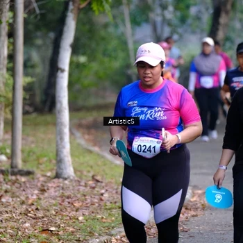 Runner Photo 8120732