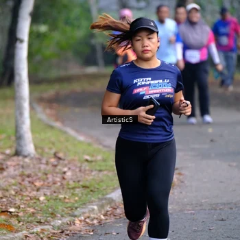 Runner Photo 8120736