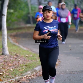 Runner Photo 8120737