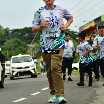 Runner Photo 8120738