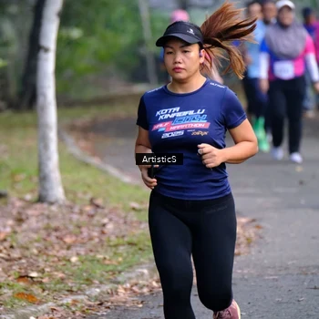 Runner Photo 8120740