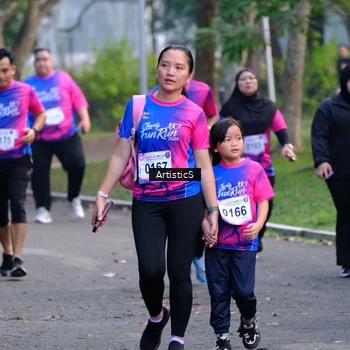 Runner Photo 8120750