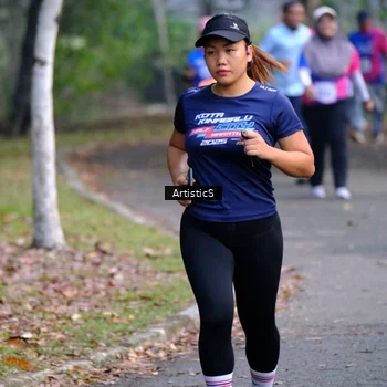 Runner Photo 8120751